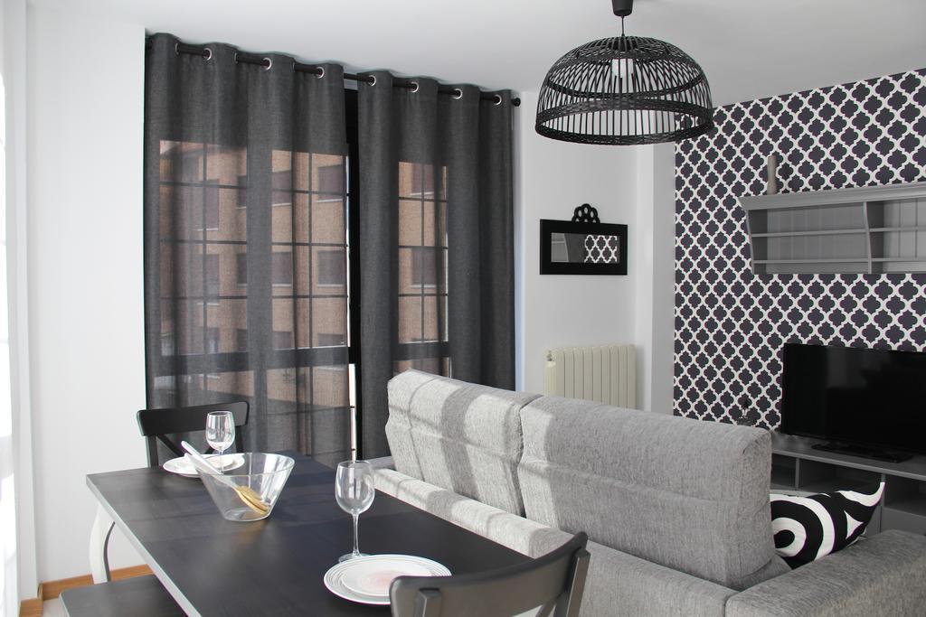 Apartamentos Vino Y Camino Nájera Zimmer foto